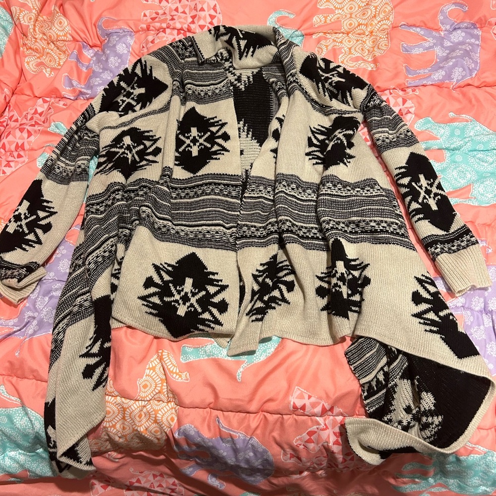 DEBUT cardigan/sweater